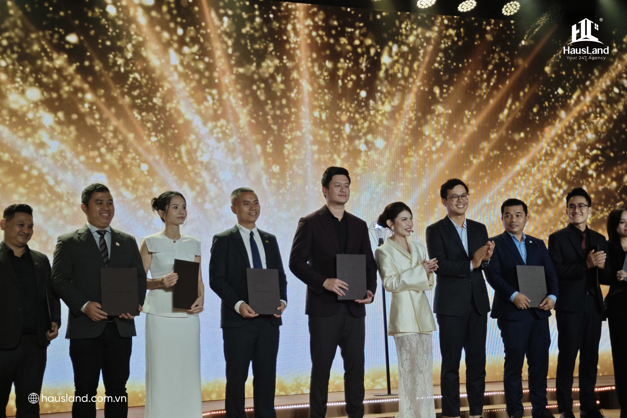 HausLand - Tham gia sự kiện kick off Orchard Mansion